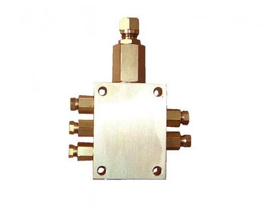 TLR5油氣分配器